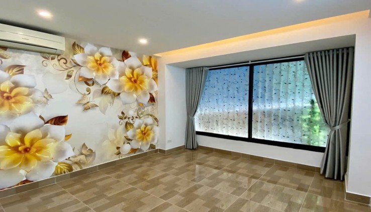 Cho thuê nhà Ở NHÓM 7 NGƯỜI ngõ Minh Khai (Hoà Bình 7) 5 tầng, 30m2, 4 ngủ, 4 WC, 13.2 Triệu